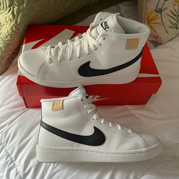 NWT Nike Court Royal 2 Mid-top Sneaker - Picture 1 of 7